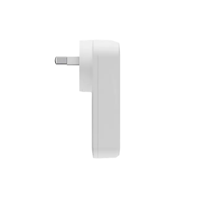 White Cygnett CY5488PDWCH ChargePlus slim charger, shown side-on with Australian plug blades.